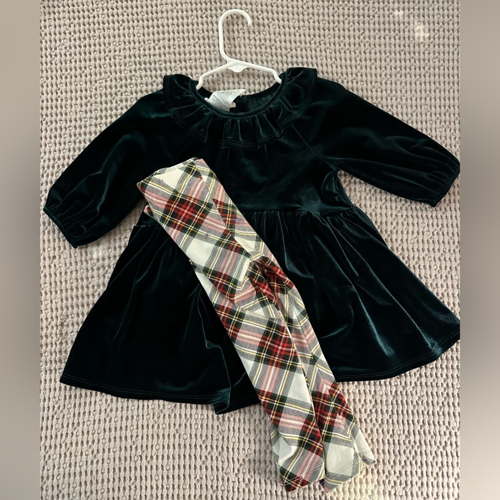 Bonnie Jean 3t Holiday tunic and leggings set.